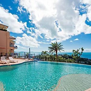 **** Aparthotel Sea Star Australia