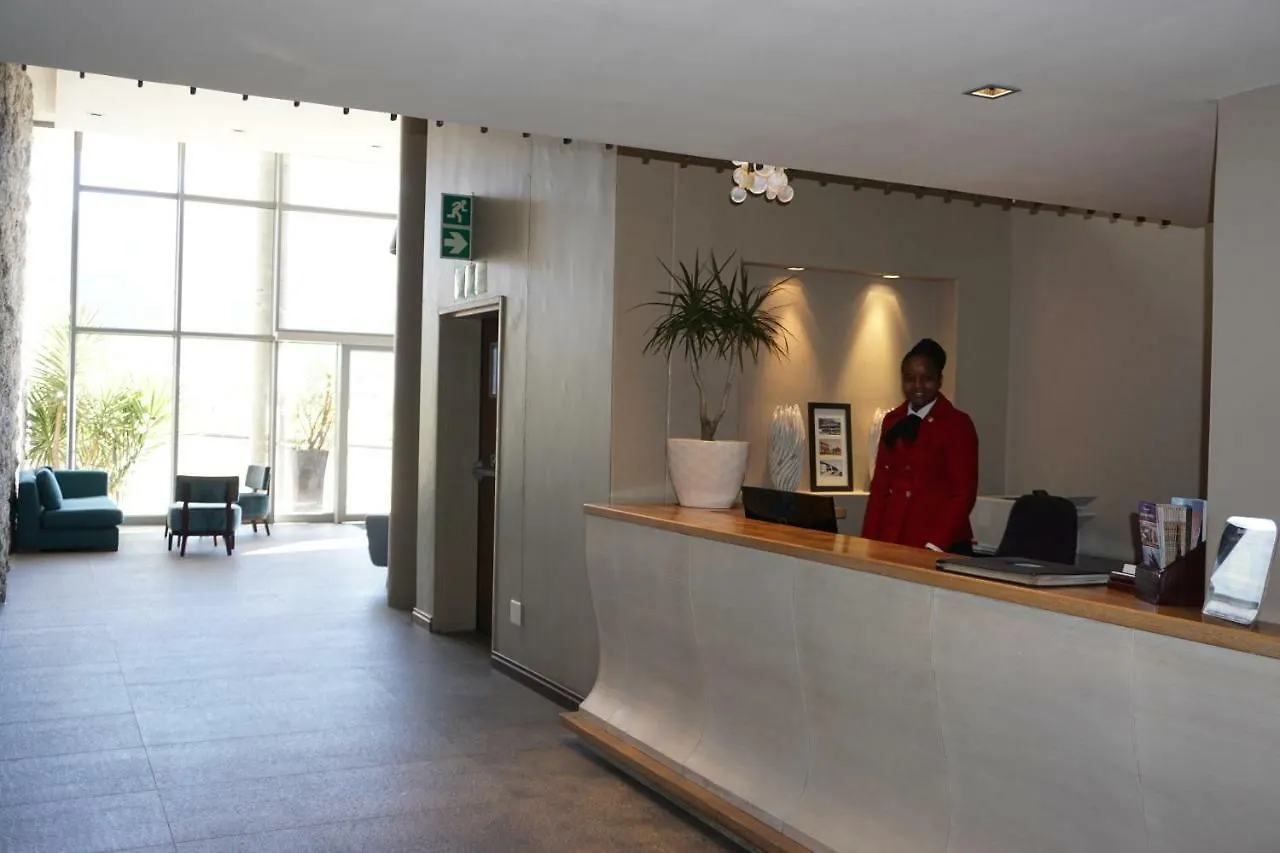 Chapmans Peak Beach Hotel Hout Bay