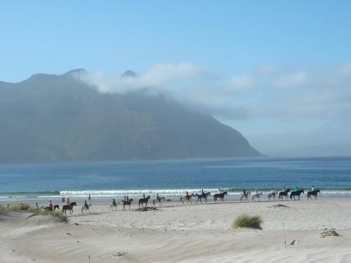 Chapmans Peak Beach Hotel Hout Bay 4*,  South Africa
